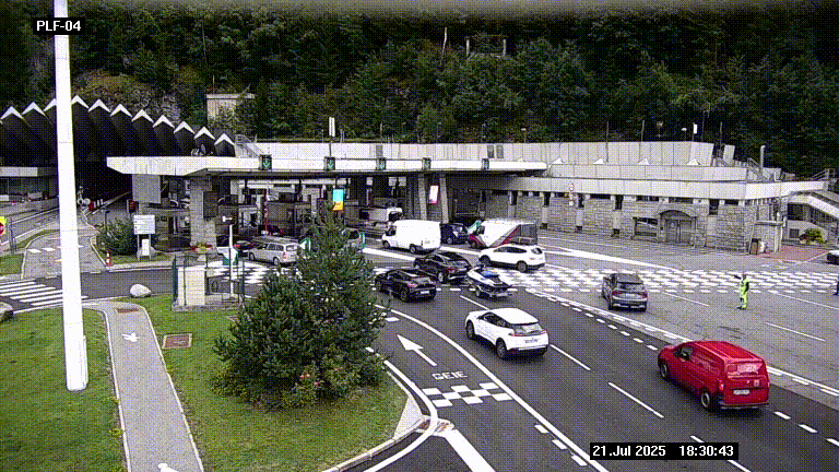 Webcam au péage du tunnel du Mont-Blanc, côté entrée France à Chamonix, au bout de l'A40