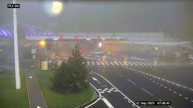Webcam au péage du tunnel du Mont-Blanc, côté entrée France à Chamonix, au bout de l'A40