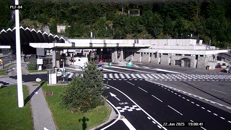 Webcam au péage du tunnel du Mont-Blanc, côté entrée France à Chamonix, au bout de l'A40