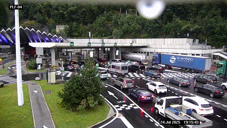Webcam au péage du tunnel du Mont-Blanc, côté entrée France à Chamonix, au bout de l'A40