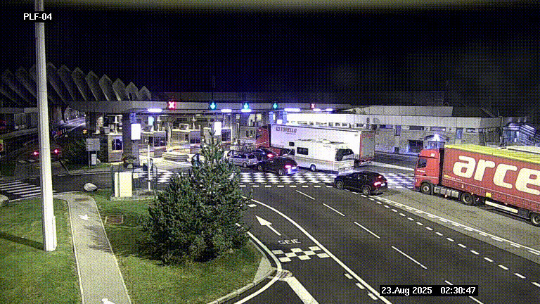 Webcam au péage du tunnel du Mont-Blanc, côté entrée France à Chamonix, au bout de l'A40