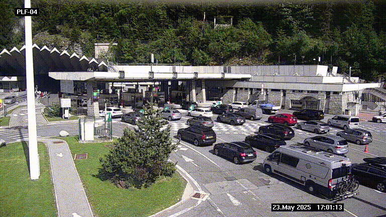 Webcam au péage du tunnel du Mont-Blanc, côté entrée France à Chamonix, au bout de l'A40