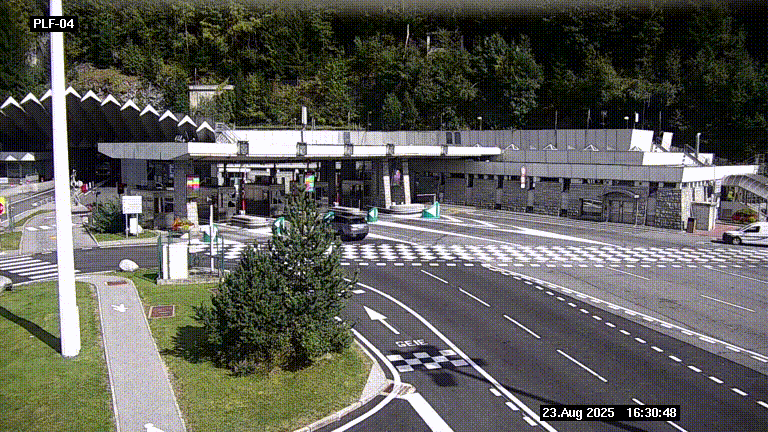 Webcam au péage du tunnel du Mont-Blanc, côté entrée France à Chamonix, au bout de l'A40
