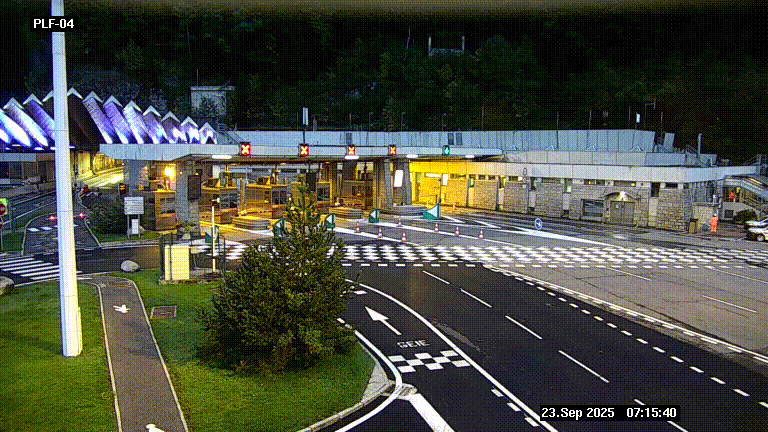 Webcam au péage du tunnel du Mont-Blanc, côté entrée France à Chamonix, au bout de l'A40