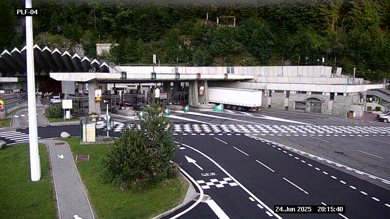 Webcam au péage du tunnel du Mont-Blanc, côté entrée France à Chamonix, au bout de l'A40