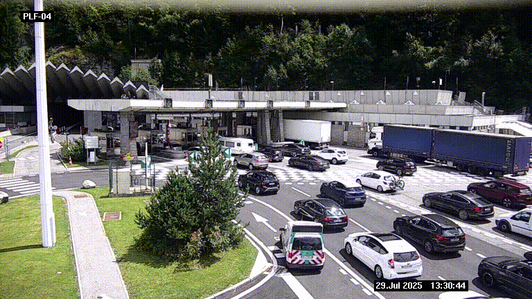 <h2>Webcam au péage du tunnel du Mont-Blanc, côté entrée France à Chamonix, au bout de l'A40</h2>