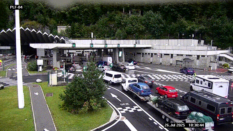 <h2>Webcam au péage du tunnel du Mont-Blanc, côté entrée France à Chamonix, au bout de l'A40</h2>