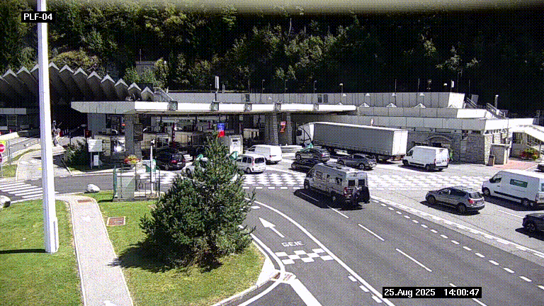 Webcam au péage du tunnel du Mont-Blanc, côté entrée France à Chamonix, au bout de l'A40