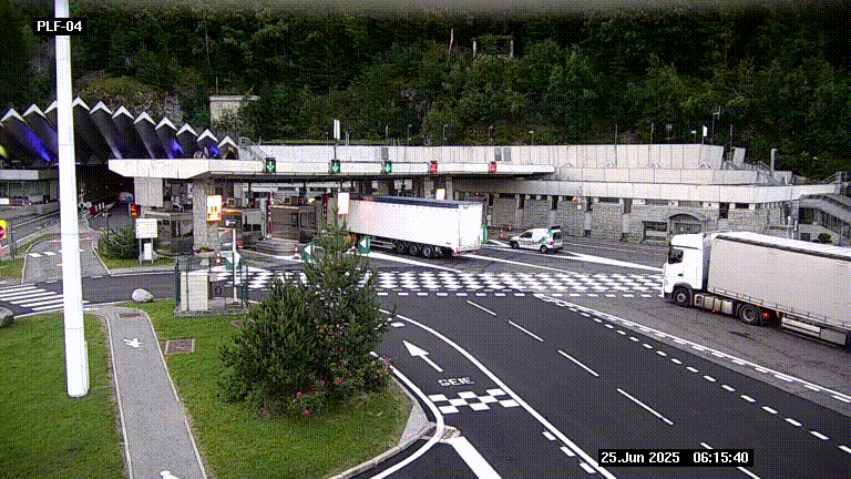 Webcam au péage du tunnel du Mont-Blanc, côté entrée France à Chamonix, au bout de l'A40