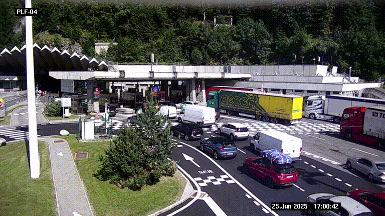 Webcam au péage du tunnel du Mont-Blanc, côté entrée France à Chamonix, au bout de l'A40