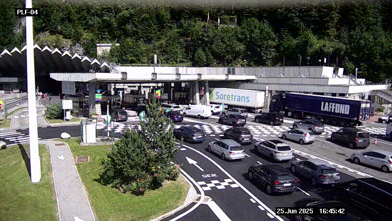 Webcam au péage du tunnel du Mont-Blanc, côté entrée France à Chamonix, au bout de l'A40