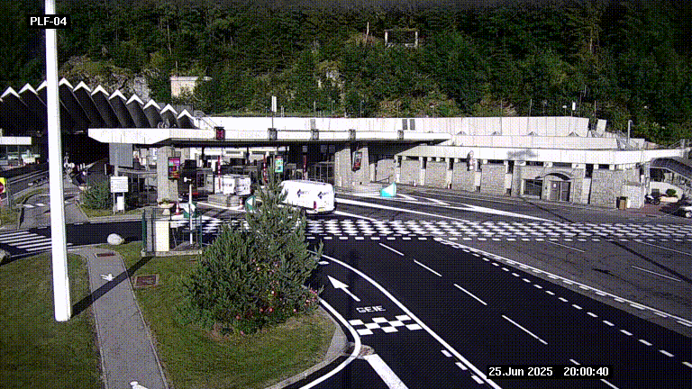 Webcam au péage du tunnel du Mont-Blanc, côté entrée France à Chamonix, au bout de l'A40