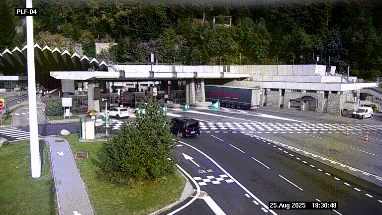 <h2>Webcam au péage du tunnel du Mont-Blanc, côté entrée France à Chamonix, au bout de l'A40</h2>