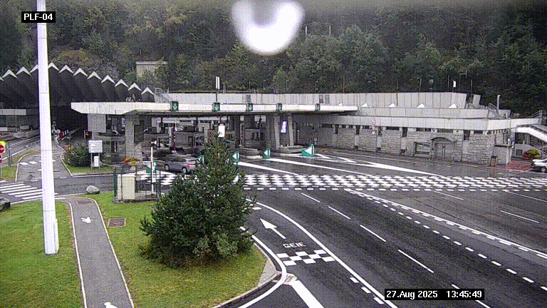 Webcam au péage du tunnel du Mont-Blanc, côté entrée France à Chamonix, au bout de l'A40