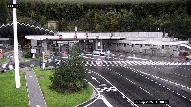 Webcam au péage du tunnel du Mont-Blanc, côté entrée France à Chamonix, au bout de l'A40