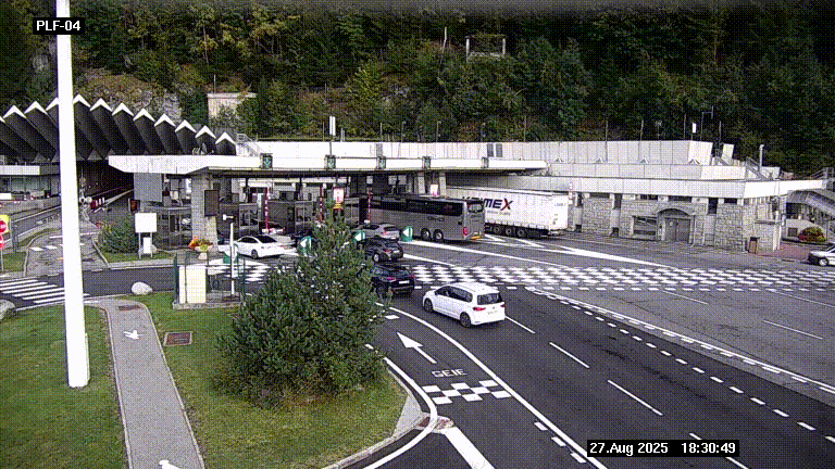 Webcam au péage du tunnel du Mont-Blanc, côté entrée France à Chamonix, au bout de l'A40