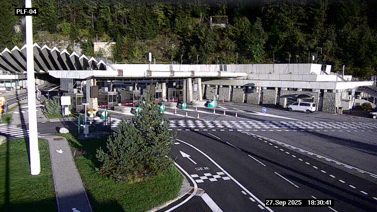 Webcam au péage du tunnel du Mont-Blanc, côté entrée France à Chamonix, au bout de l'A40