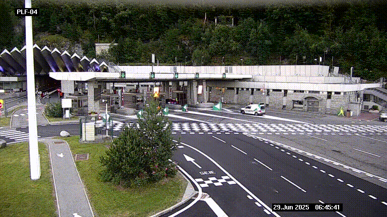 Webcam au péage du tunnel du Mont-Blanc, côté entrée France à Chamonix, au bout de l'A40