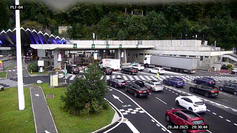 <h2>Webcam au péage du tunnel du Mont-Blanc, côté entrée France à Chamonix, au bout de l'A40</h2>