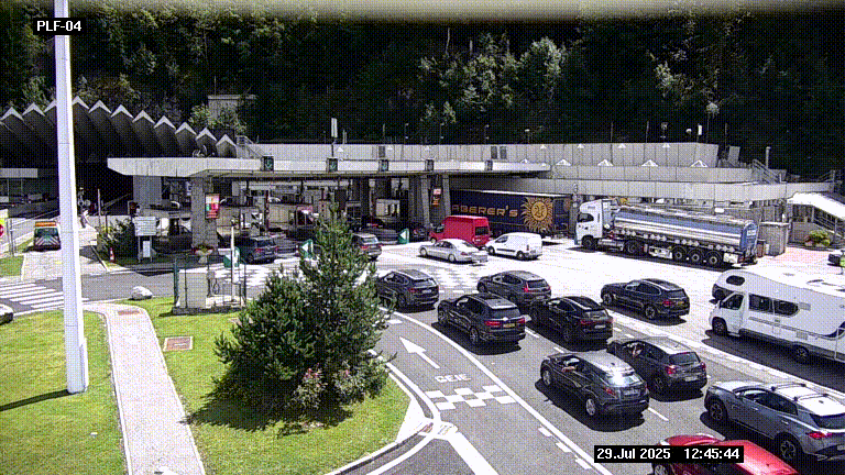 Webcam au péage du tunnel du Mont-Blanc, côté entrée France à Chamonix, au bout de l'A40