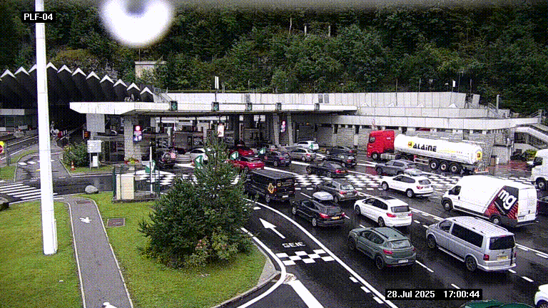 <h2>Webcam au péage du tunnel du Mont-Blanc, côté entrée France à Chamonix, au bout de l'A40</h2>