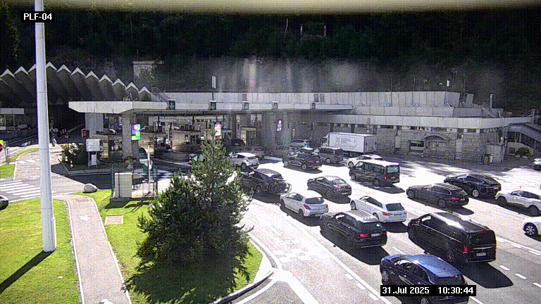 Webcam au péage du tunnel du Mont-Blanc, côté entrée France à Chamonix, au bout de l'A40