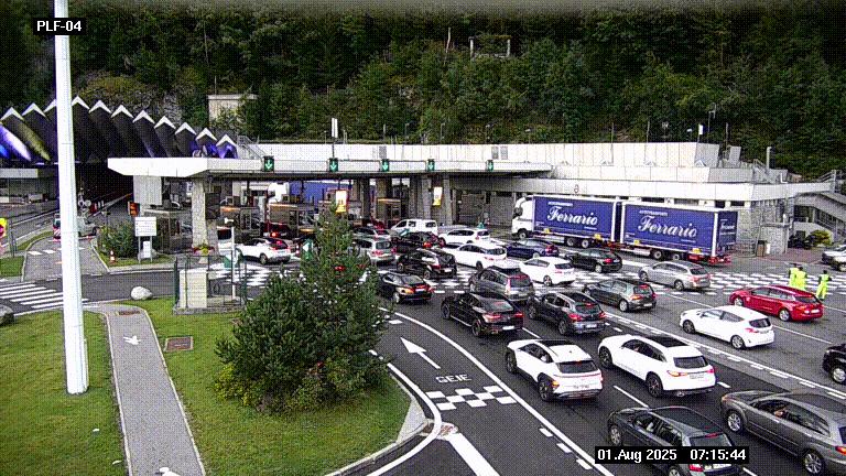<h2>Webcam au péage du tunnel du Mont-Blanc, côté entrée France à Chamonix, au bout de l'A40</h2>