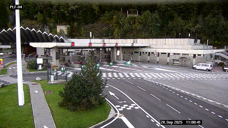 Webcam au péage du tunnel du Mont-Blanc, côté entrée France à Chamonix, au bout de l'A40