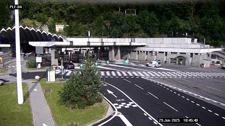 Webcam au péage du tunnel du Mont-Blanc, côté entrée France à Chamonix, au bout de l'A40