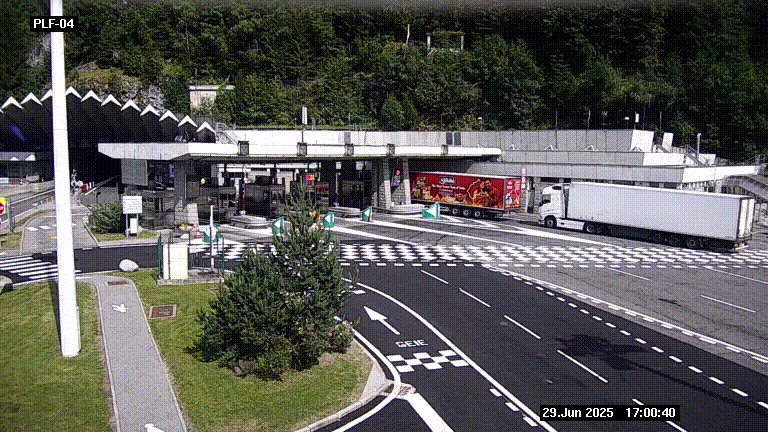 Webcam au péage du tunnel du Mont-Blanc, côté entrée France à Chamonix, au bout de l'A40