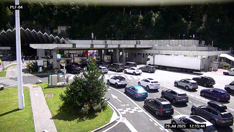 <h2>Webcam au péage du tunnel du Mont-Blanc, côté entrée France à Chamonix, au bout de l'A40</h2>
