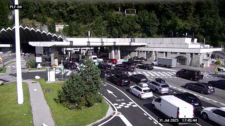 Webcam au péage du tunnel du Mont-Blanc, côté entrée France à Chamonix, au bout de l'A40