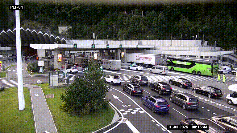 Webcam au péage du tunnel du Mont-Blanc, côté entrée France à Chamonix, au bout de l'A40