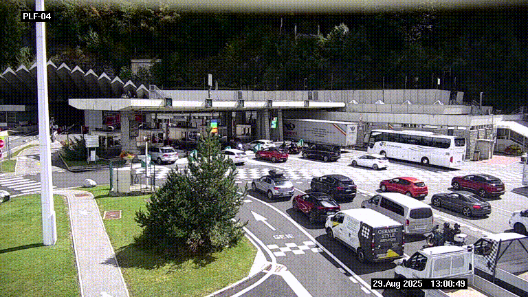 Webcam au péage du tunnel du Mont-Blanc, côté entrée France à Chamonix, au bout de l'A40