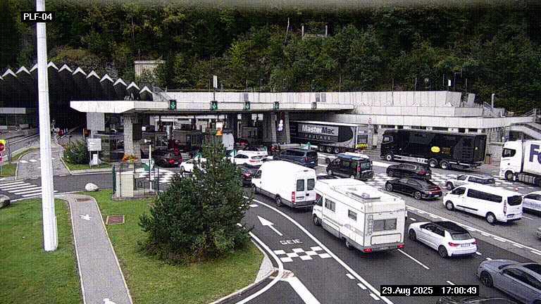 Webcam au péage du tunnel du Mont-Blanc, côté entrée France à Chamonix, au bout de l'A40