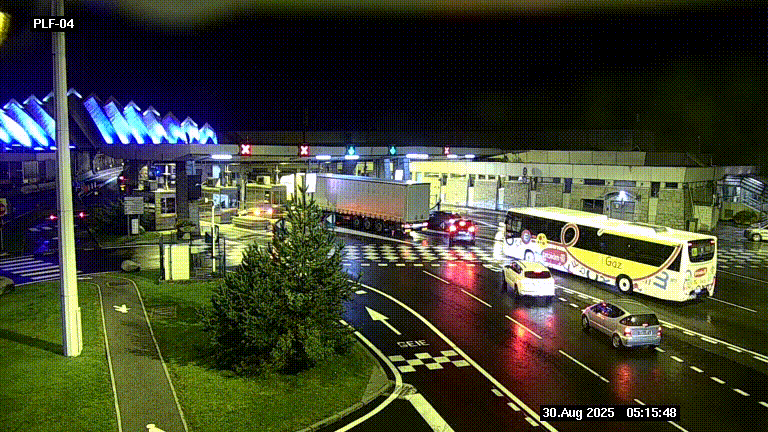 Webcam au péage du tunnel du Mont-Blanc, côté entrée France à Chamonix, au bout de l'A40