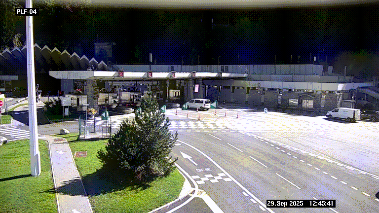 Webcam au péage du tunnel du Mont-Blanc, côté entrée France à Chamonix, au bout de l'A40