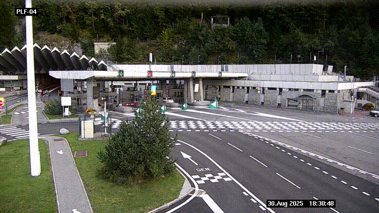 Webcam au péage du tunnel du Mont-Blanc, côté entrée France à Chamonix, au bout de l'A40