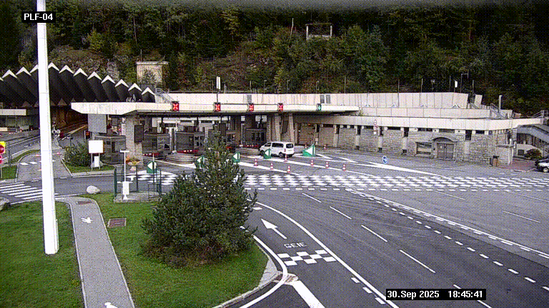 Webcam au péage du tunnel du Mont-Blanc, côté entrée France à Chamonix, au bout de l'A40