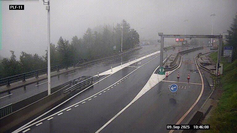 <h2>Caméra avant le péage du tunnel du Mont-Blanc, côté entrée France à Chamonix-Mont-Blanc, à la fin de la N205</h2>