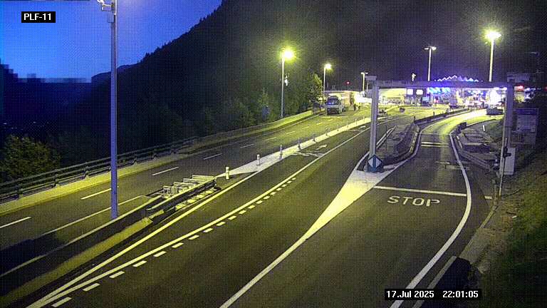 <h2>Caméra avant le péage du tunnel du Mont-Blanc, côté entrée France à Chamonix-Mont-Blanc, à la fin de la N205</h2>