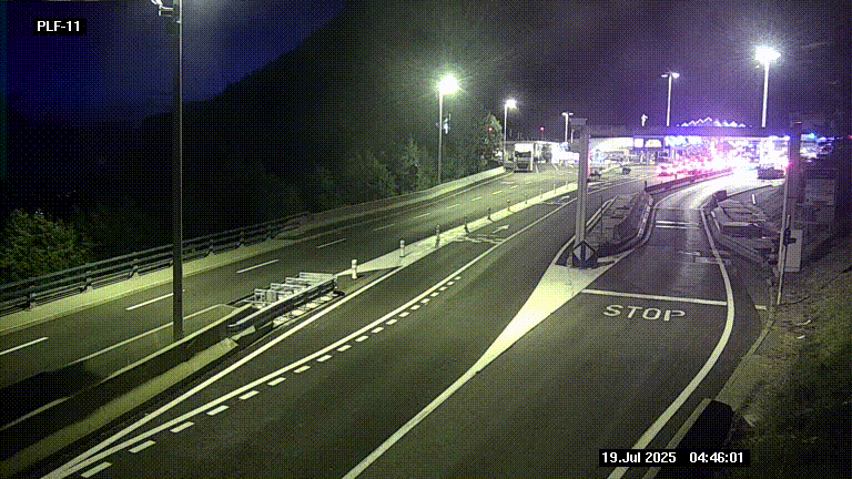 <h2>Caméra avant le péage du tunnel du Mont-Blanc, côté entrée France à Chamonix-Mont-Blanc, à la fin de la N205</h2>