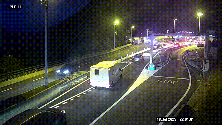 <h2>Caméra avant le péage du tunnel du Mont-Blanc, côté entrée France à Chamonix-Mont-Blanc, à la fin de la N205</h2>