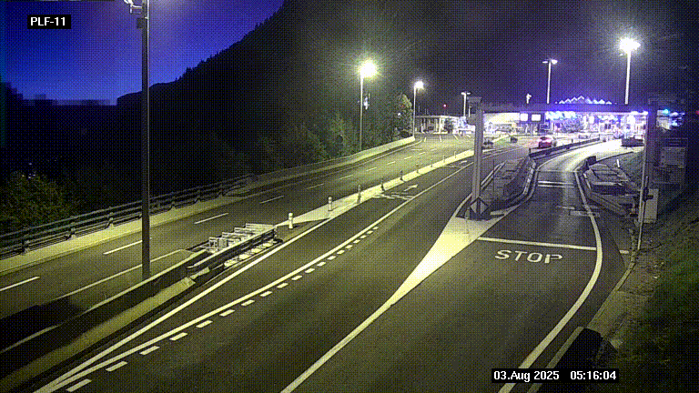 <h2>Caméra avant le péage du tunnel du Mont-Blanc, côté entrée France à Chamonix-Mont-Blanc, à la fin de la N205</h2>