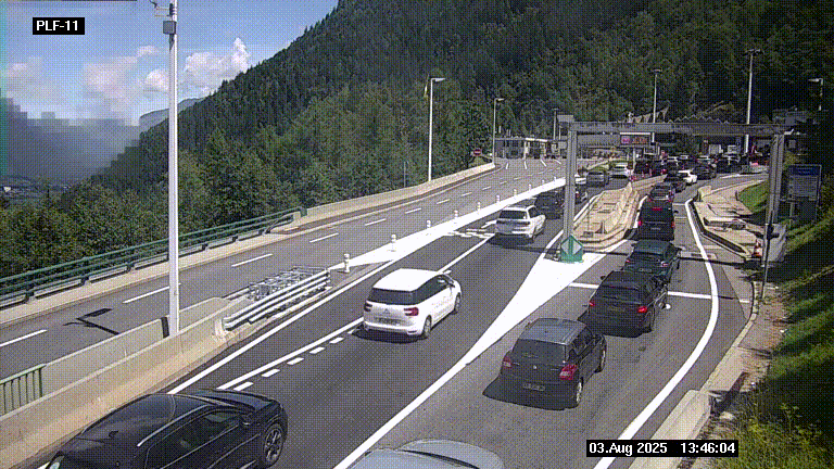 <h2>Caméra avant le péage du tunnel du Mont-Blanc, côté entrée France à Chamonix-Mont-Blanc, à la fin de la N205</h2>