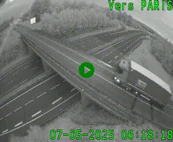 Clone of Caméra routière sur l'autoroute A20 au nord de Limoges, à la jonction avec la N520. Vue orientée vers Paris