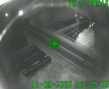 Clone of Caméra routière sur l'autoroute A20 au nord de Limoges, à la jonction avec la N520. Vue orientée vers Paris