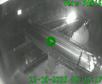 Clone of Caméra routière sur l'autoroute A20 au nord de Limoges, à la jonction avec la N520. Vue orientée vers Paris