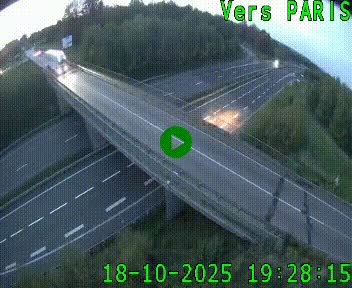 <h2>Clone of Caméra routière sur l'autoroute A20 au nord de Limoges, à la jonction avec la N520. Vue orientée vers Paris</h2>
