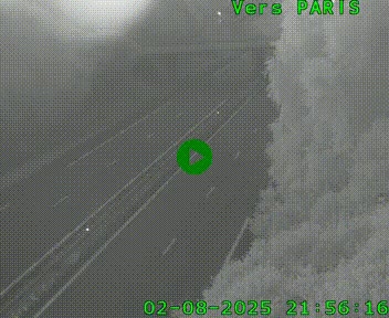 <h2>Caméra routière sur l'autoroute A20 au nord de Limoges, à la jonction avec la N520. Vue orientée vers Paris</h2>